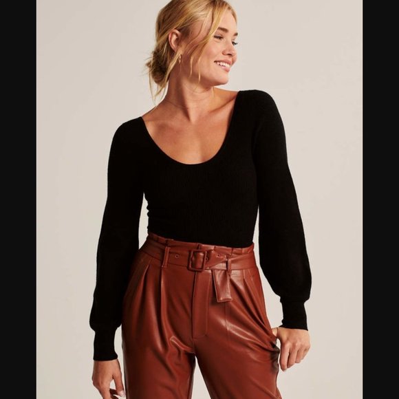 Abercrombie & Fitch Tops - Abercrombie & Fitch Scoopneck Knit Bodysuit